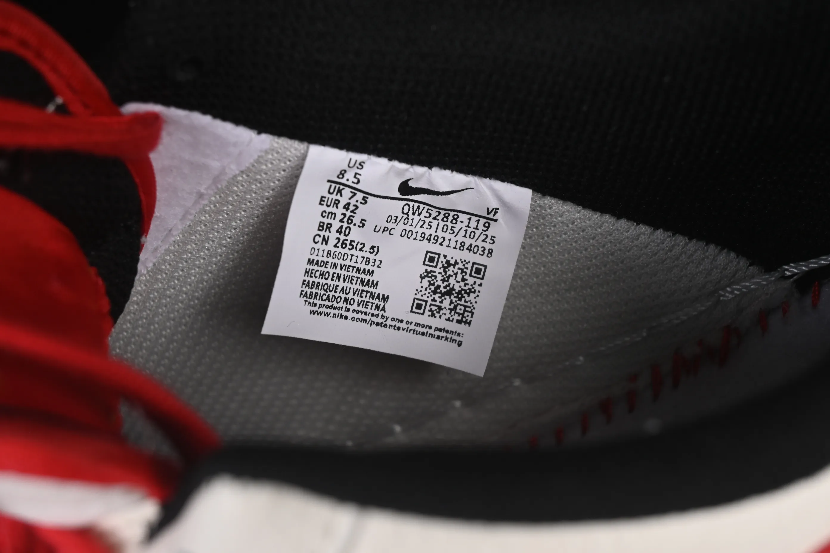 All categories Nk Air Force 1 Air Force series Nk Air Force 1 Low Air Force low-top Nike Air Force 1'07 Low Year of the Horse limited edition Air Force 1 low-top casual sneakers QW5288-119